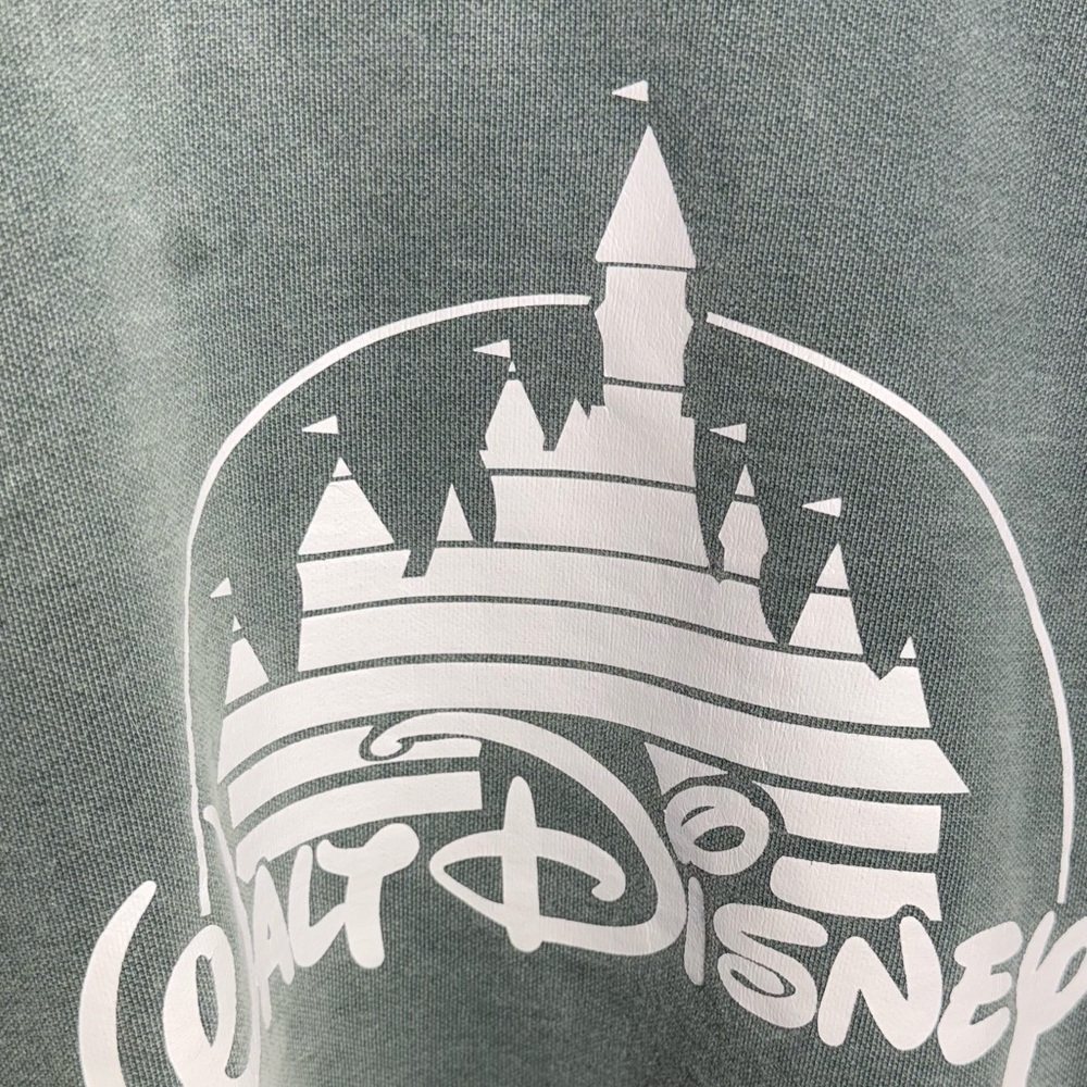 Disney Men's Green Sweater - Picture 4 of 4